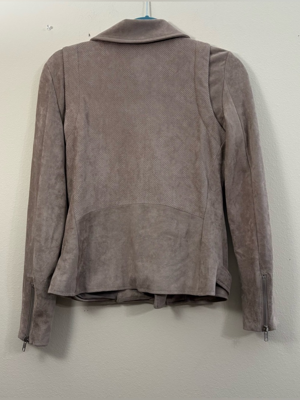 Pixley Kendari Faux Suede Jacket Stitch Fix Womens XS taupe NWT - Picture 4 of 7